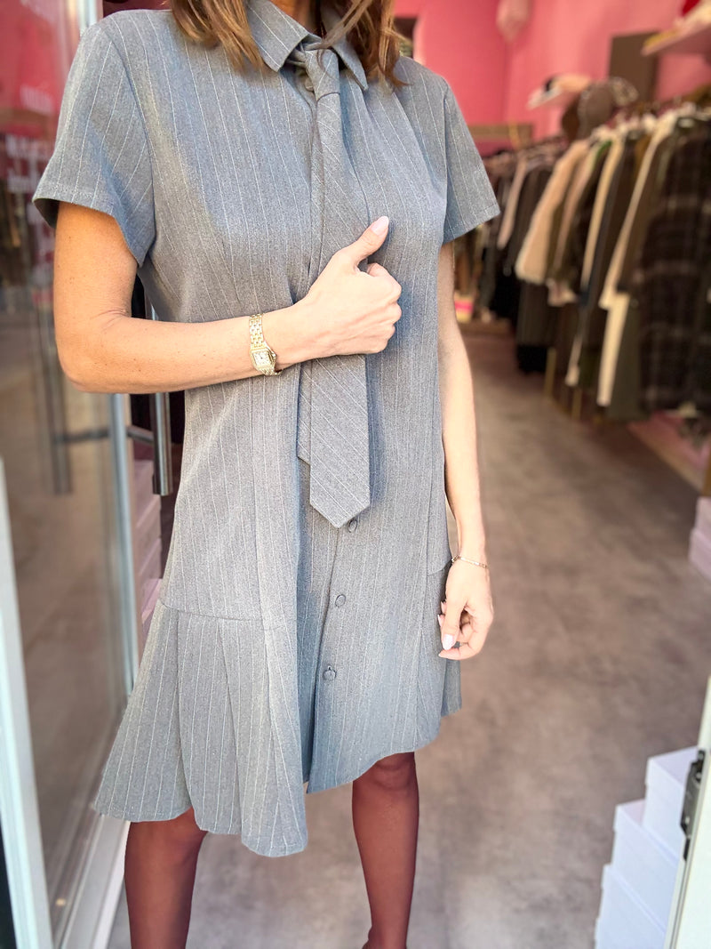 Abitino Grigio Gessato