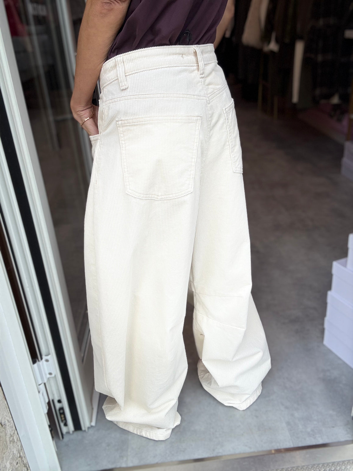 PANTALONE VELLUTO LATTE