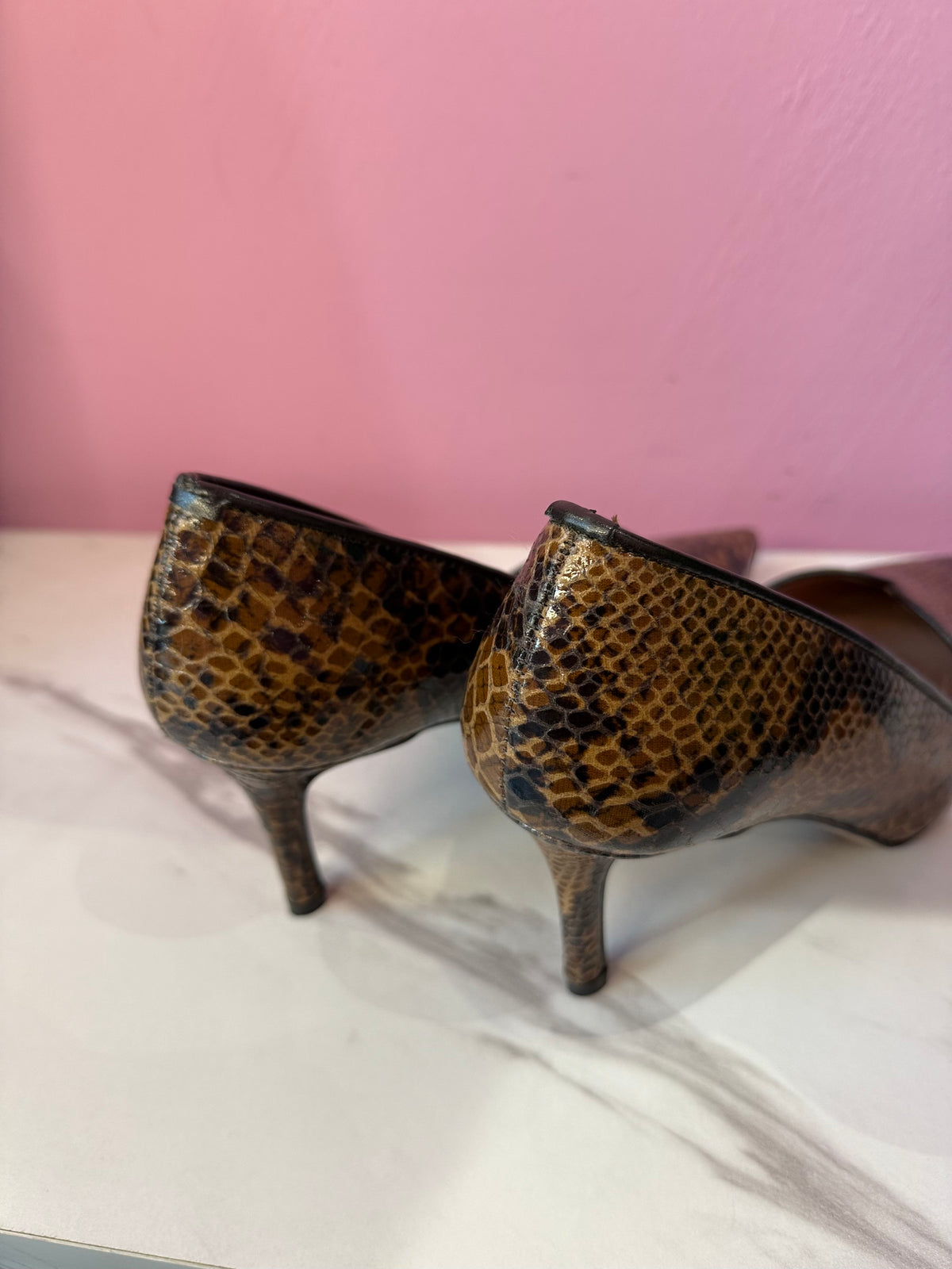 Decolletè Pitone Marrone