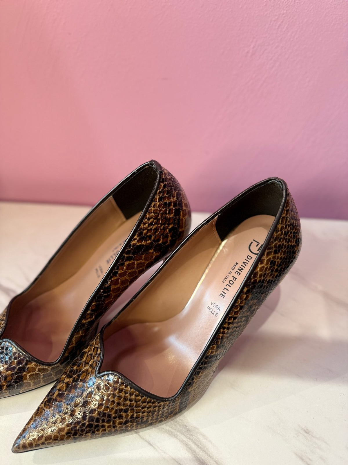 Decolletè Pitone Marrone