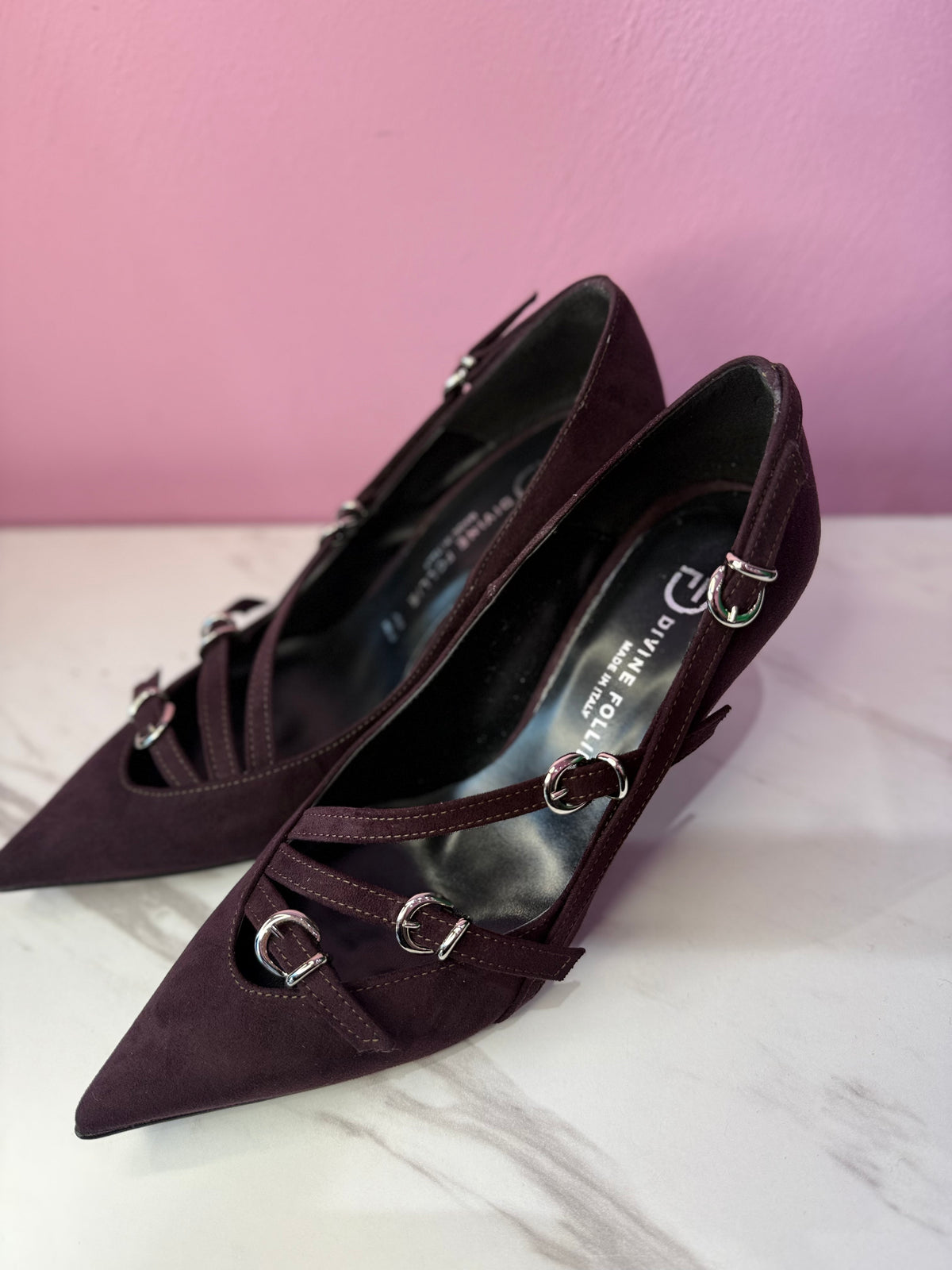 Decolletè Vino Camoscio