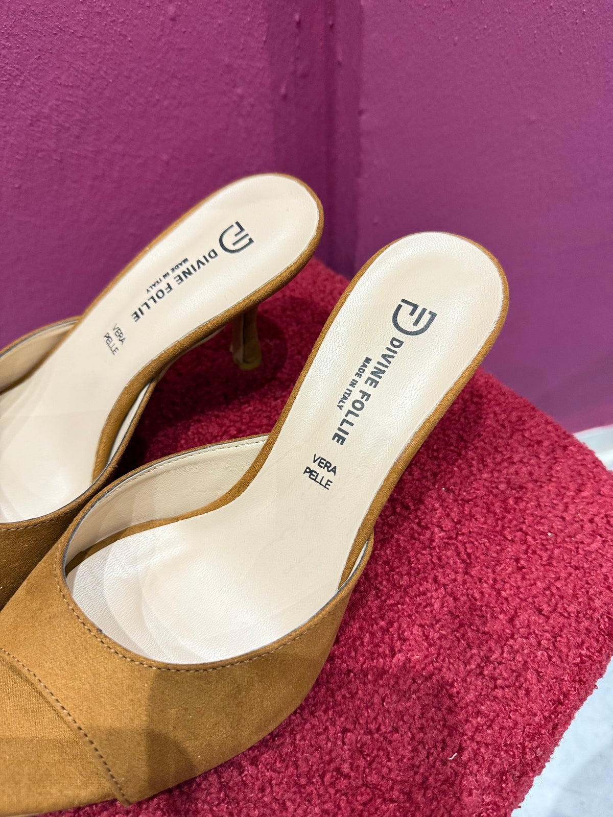 Mule Marrone Camoscio DIVINE FOLLIE