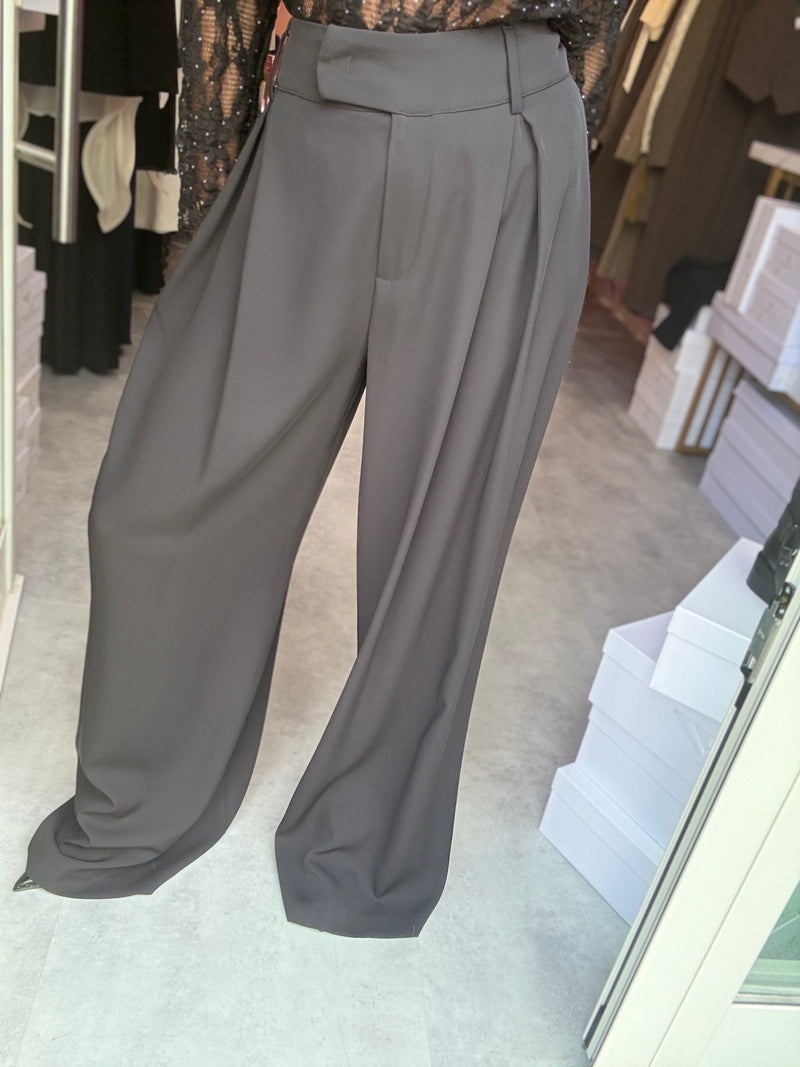 Pantalone Nero Gamba Larga
