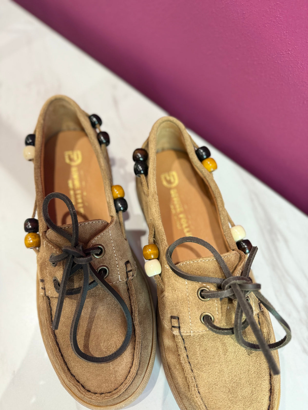 Mocassino CAMOSCIO Caramello Barca DIVINE FOLLIE