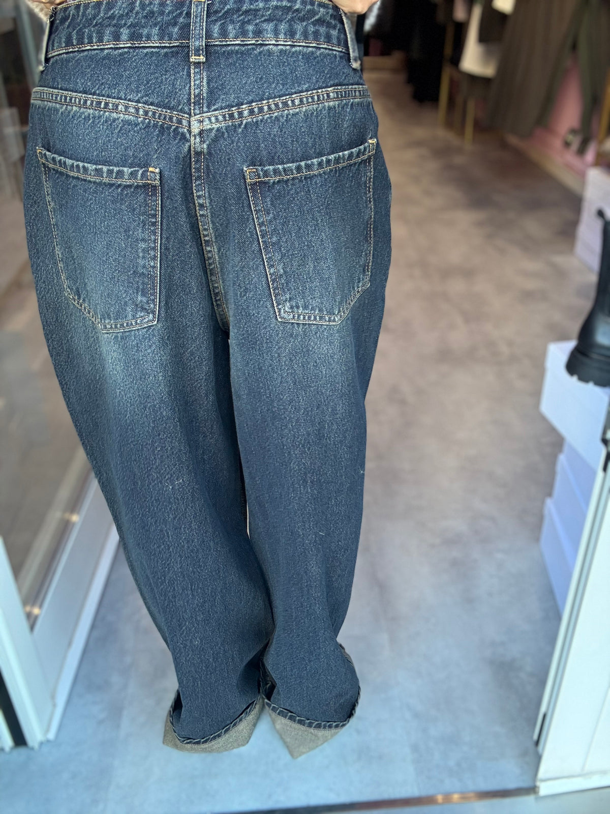 JEANS LARGO GAMBA DRITTA